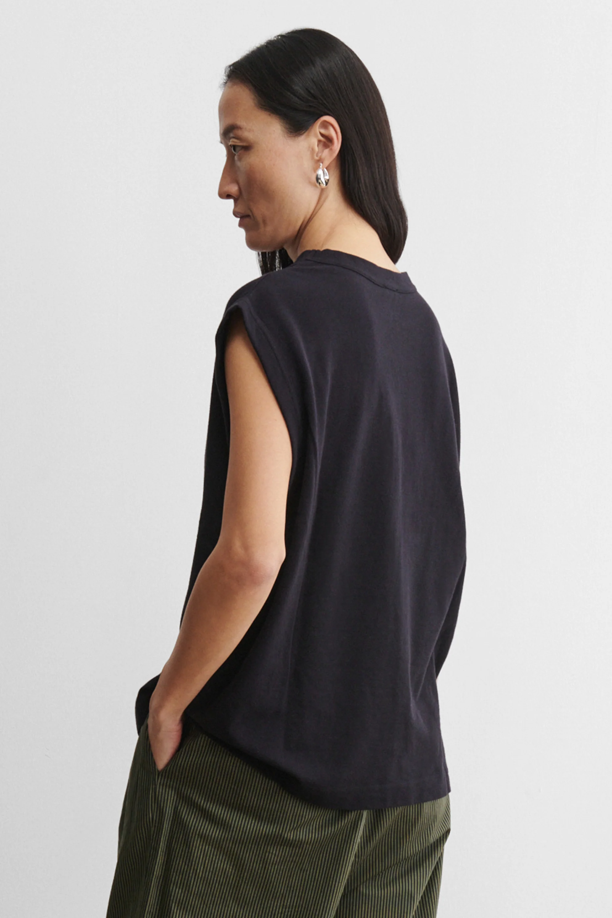 Bloom Tee - Image 14