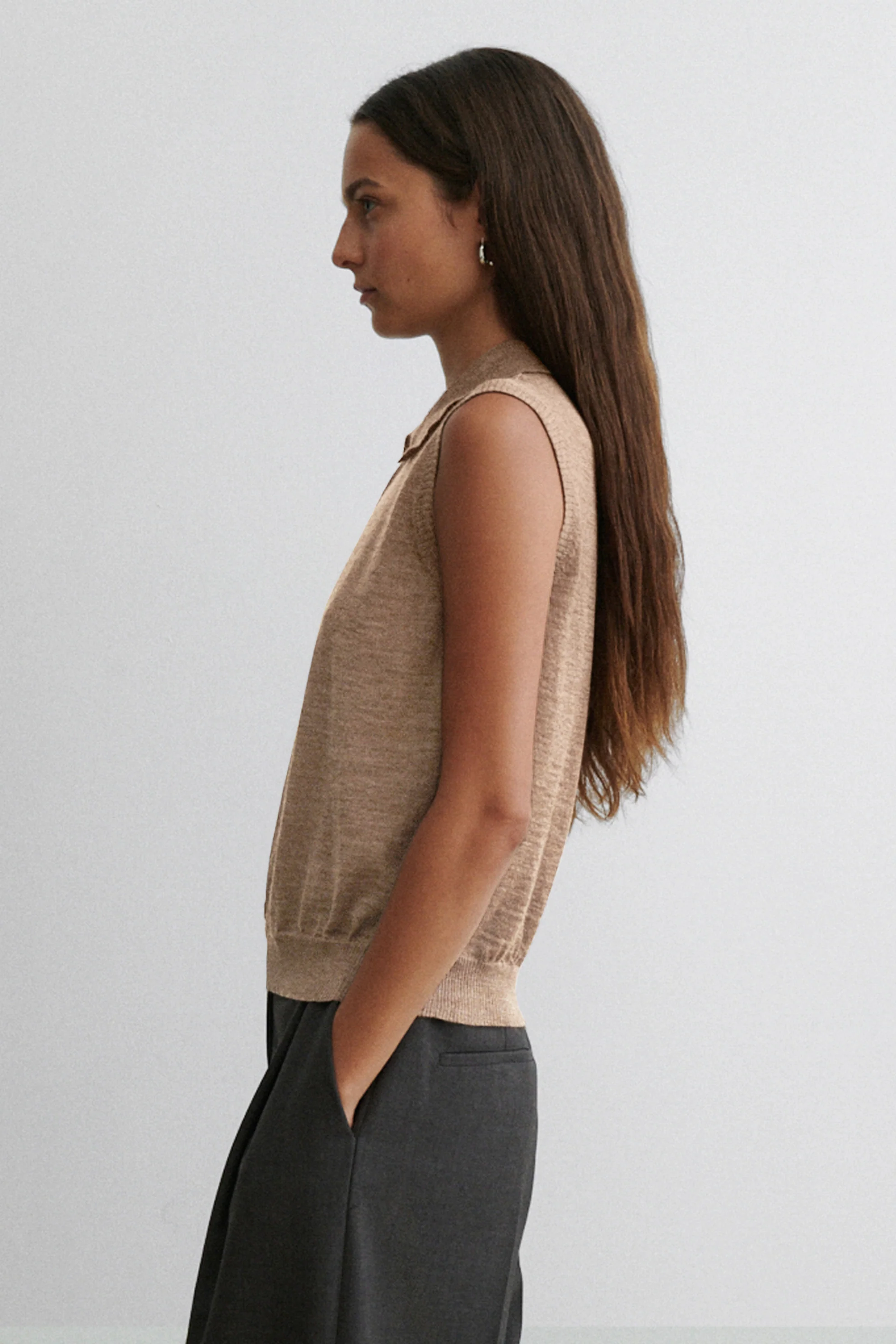 Pola Vest - Image 3